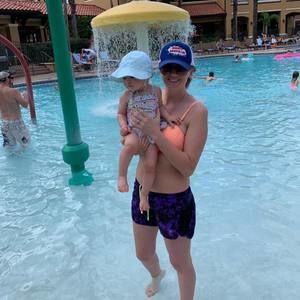 Meet your Posher, Britnie